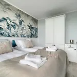 Your Holidays Wave E786, Parking Gratis Miedzyzdroje