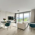Your Holidays Wave E786, Parking Gratis Apartment