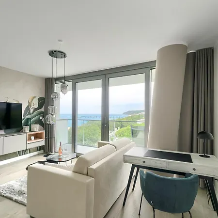 Your Holidays Waves E786